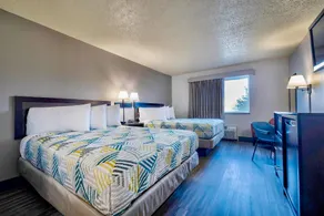 Americas Best Value Inn Stuart - Image 2