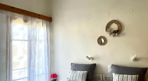 Nicoll Apartments - Image 2