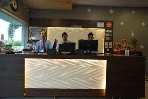 HOTEL HIGHWAY PRINCE - Image 4