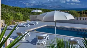 Villa Lokanjac with pool and panoramic sea view - Image 3