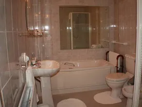 Ulceby Lodge Bed & Breakfast - Image 5