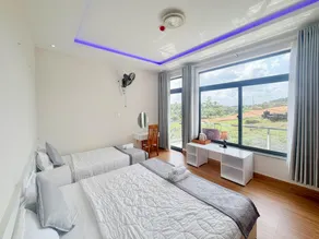 Panorama Boutique Hotel Hue & Restaurants - Image 2