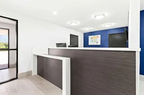 SureStay Hotel by Best Western Groves - Image 3