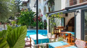 Aquarius Hotel - Image 2