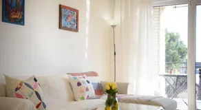 Villa Claudia Beach Apartment - Image 2