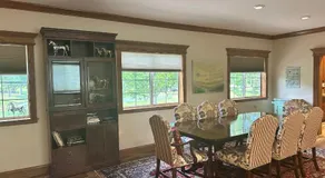 Luxury Barn Loft overlooking Horse Pasture - Image 4