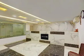 Townhouse Oak City Centre Dhanbad Formerly Hotel Kuber Inn - Image 4