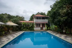 Container stay | Private Jacuzzi | Lake view - Image 3