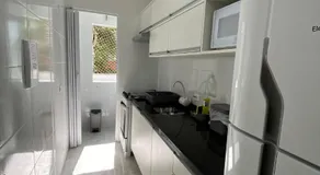 101- Lindo Apartamento Amplo e decorado, 2 quartos, sala, cozinha completa, mobiliario moderno, lavanderia , Excelente localização no bairro Bigorrilho - Image 3