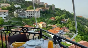 --HOTEL DEAL-- Rooms With Castle View - Image 5