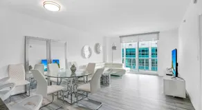 Amazing Penthouse In beautiful Brickell 42 floor!! Free Garage Parking - Image 3