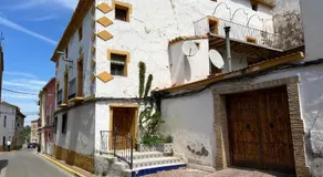 Villa Romeo - Alojamiento Céntrico en Epila - Image 4