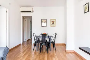 Joli appartement de 3 chambres avec une belle terrasse tout près de la Sagrada Familia - Image 4
