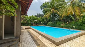 RedDoorz Plus near Kemang Raya - Image 2