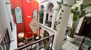 Sur Royal's Hotel - Image 3