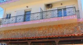 Vai Rent Rooms - Image 5