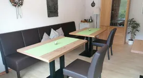 Ferienweingut Hensler - Image 2