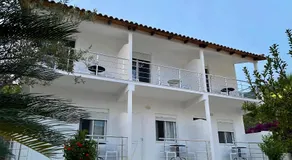 Guest house Plazhi Dhermi - Image 5