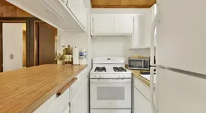Holmes Away from Home - Cozy Big Bear Retreat - Image 5