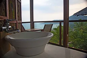 Karang Aji Beach Villa - Image 5