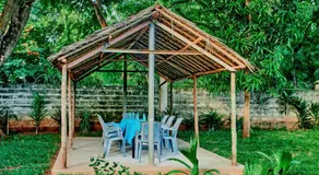 PRIMESHADE GUESTHOUSE - Image 4