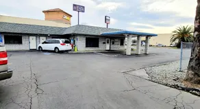 Economy inn - Image 2