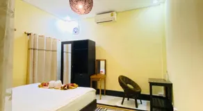 Meet sunset hostel Luangprabang - Image 2