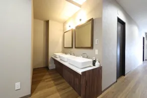 Hotel Sanzoku - Image 2