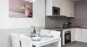 Apartamento Coral Bay II by Vacanzy Collection - Image 5