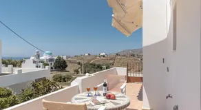 Naxian White House In Glinado - Image 3