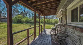 The Whiskey River Lodge - Image 4