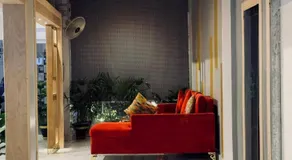 Tulip Hotel - Image 5