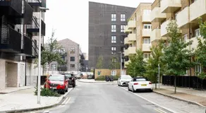 Beautiful Flat 2-Mins away from Rochester Station - Image 4