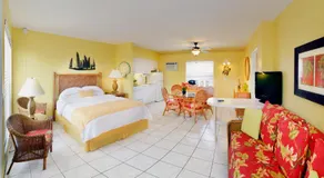 Tropic Seas Resort - Image 2