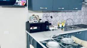 H o l y House - Image 5