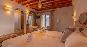 Gelos House - Image 2