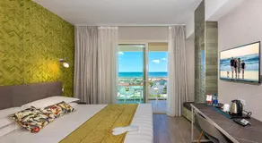 Hotel Joseph - Image 2