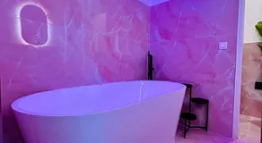Intimate Escape - Seaside - AC - WIFI - Image 4