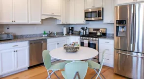 2BR2BA South End Gem Steps to Northeastern - Image 4