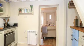 Beeble Cottage - Image 3