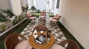 Lotus Luxury Apartments - Image 4