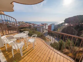 Apartamentos AR Muntanya Mar - Image 2