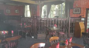 Rose and Crown Hotel - Image 4