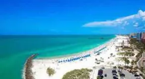 Cheerful 3 Bedroom Home mins from Clearwater Beach - Image 2
