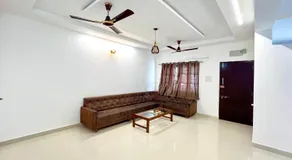 Nisarg Homestay with Kitchen Dinning - Image 2