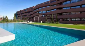 Luxury UCAM Executive , Terrace , High Speed WiFi - Image 2
