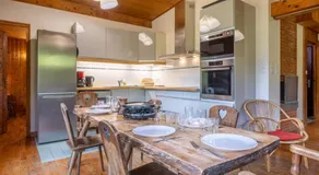 Rustic chalet with garden in Chamonix - Image 3