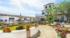 Venta del Alto Hotel las Cumbres by Vivere Stays - Image 4