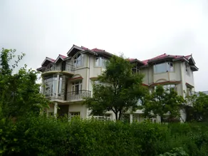 Mountain Breeze Inn - Image 5
