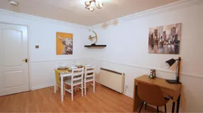 Ground floor Apt Slough by Easy2Manage  - Image 4